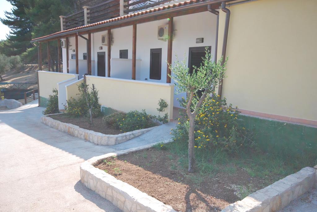 Villaggio Santo Stefano Vieste Habitación foto
